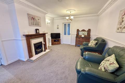 40 Delffordd, Rhos, Swansea, SA8 3EL
