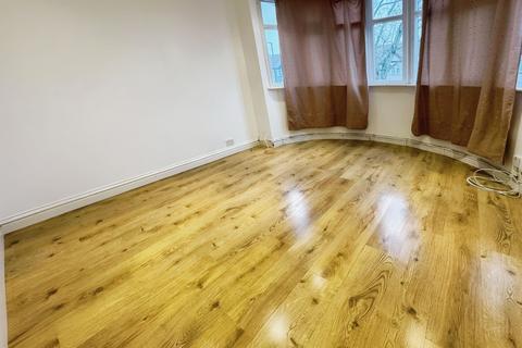 3 bedroom property to rent, Malvern Avenue, Harrow, HA2