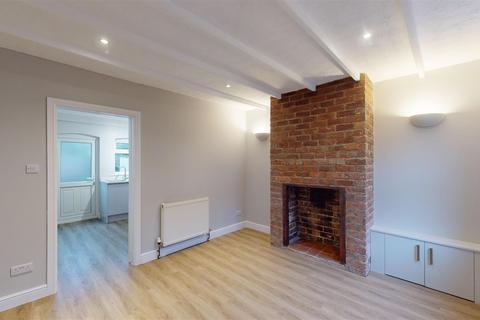 2 bedroom terraced house to rent, Argyll Street, Castlefields, Shrewsbury