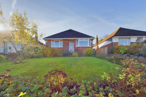 2 bedroom detached bungalow for sale, Hillview Road, Worthing BN14