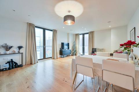 3 bedroom flat for sale, St Gabriel Walk, Elephant and Castle, London, SE1