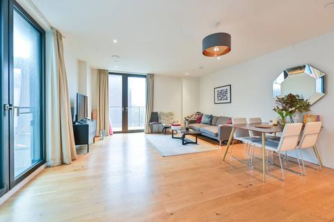 3 bedroom flat for sale, St Gabriel Walk, Elephant and Castle, London, SE1