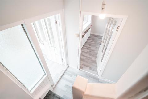 8 Brownhill Place, Dundee, DD2 4JY