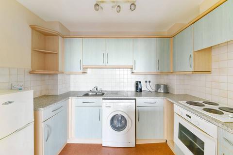 1 bedroom flat to rent, Commercial Road, Aldgate, London, E1