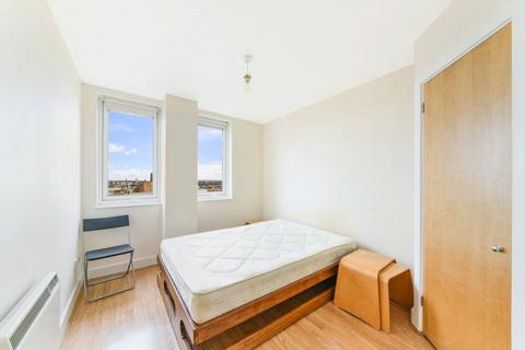 1 bedroom flat to rent, Commercial Road, Aldgate, London, E1