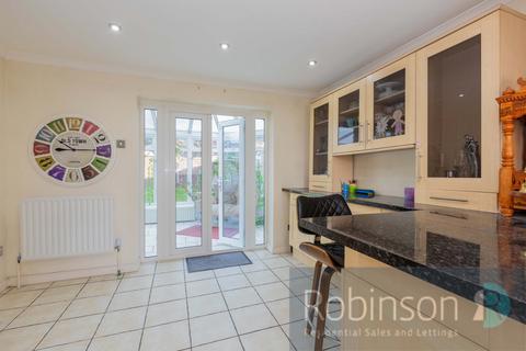 4 bedroom detached house for sale, Maidenhead SL6