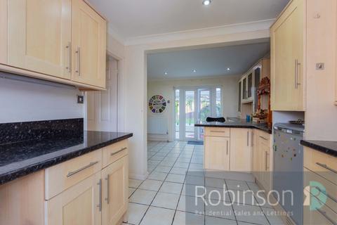 4 bedroom detached house for sale, Maidenhead SL6