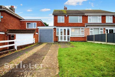 3 bedroom semi-detached house to rent, Canon Close, Oadby