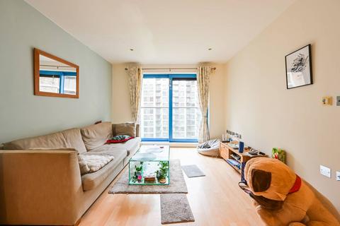 2 bedroom flat for sale, Westgate, Royal Docks, London, E16