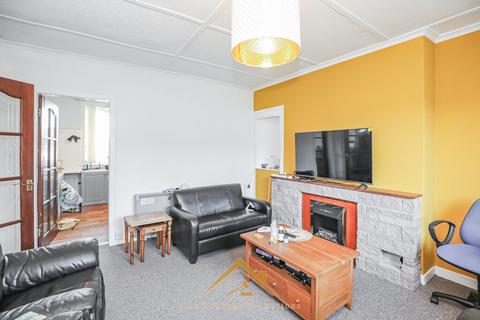 2 bedroom flat for sale, Pine Street, Greenock PA15