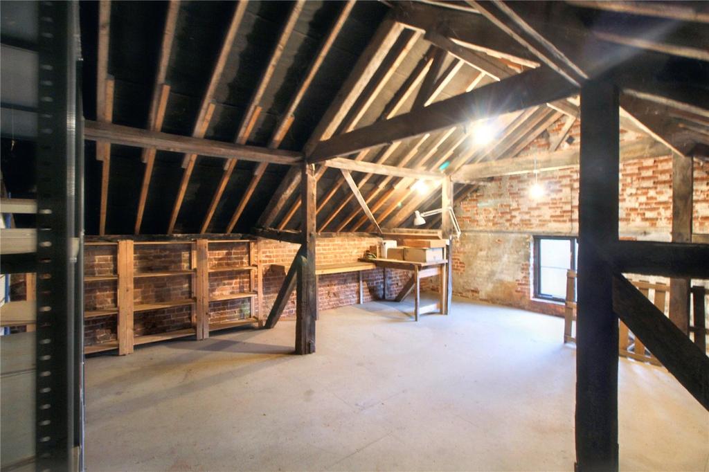 Garage 1st Floor