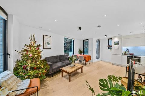 3 bedroom flat for sale, Finchley Road London NW3