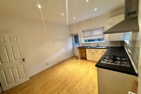 1 bedroom ground floor flat to rent, Cotehele Avenue, Plymouth PL4