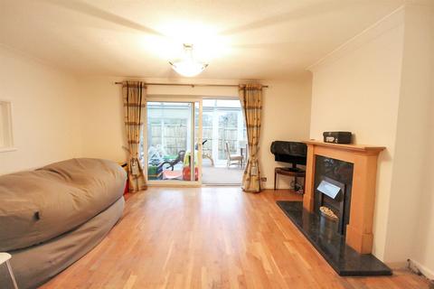 3 bedroom detached bungalow to rent, Ladies Mile Road, Brighton