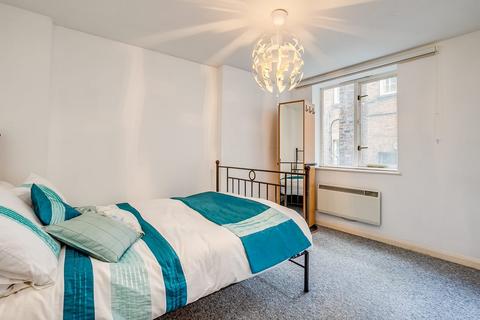 1 bedroom flat for sale, Newark Street, London E1