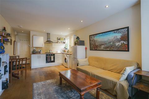 Apartment for sale, Gleneagle Road, London, SW16