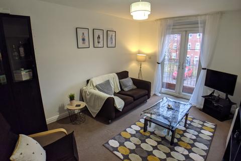 2 bedroom flat to rent, Plymouth Grove, Manchester M13