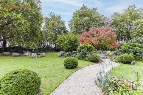 2 bedroom apartment to rent, Cleveland Square