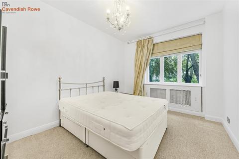 2 bedroom apartment to rent, Cleveland Square