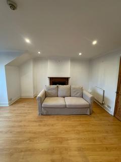 1 bedroom flat to rent, Dukes Avenue, London, N10