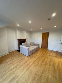 1 bedroom flat to rent, Dukes Avenue, London, N10