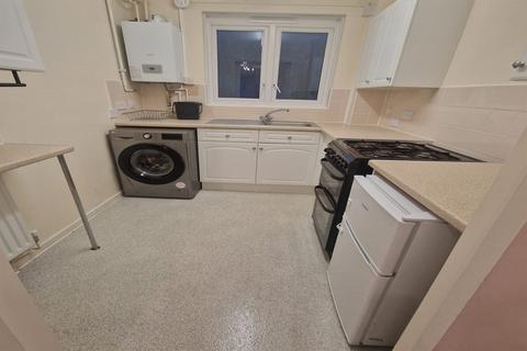 1 bedroom flat to rent, South Croydon CR0