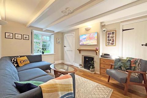 Crossways Forth Coth, Carnon Downs, Truro, TR3 6HH