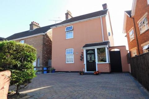 3 bedroom detached house to rent, Hamworthy, Poole