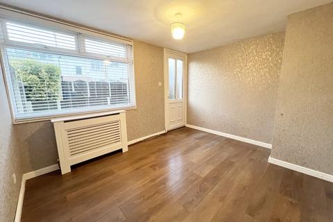 3 bedroom terraced house to rent, Arden, Widnes