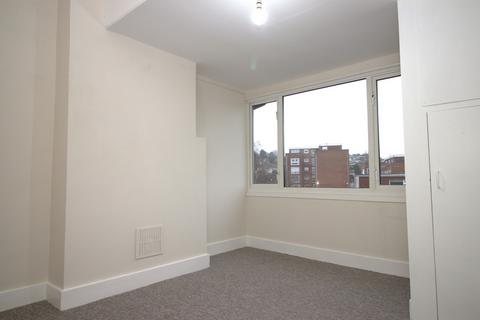 1 bedroom apartment to rent, Amherst Road, BEXHILL-ON-SEA