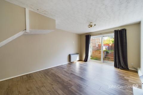 2 bedroom terraced house for sale, Wye Dale, Church Gresley