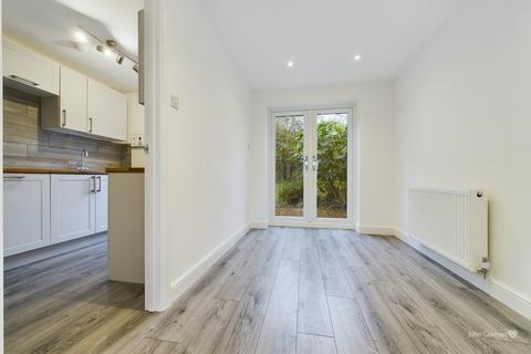 11 Enfield Close, Hilton, Derby, DE65 5HT