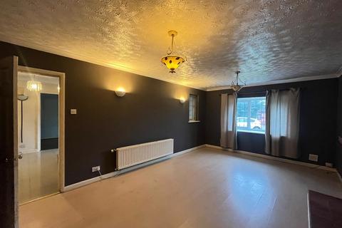 4 bedroom detached house to rent, Butt Close, Wigston