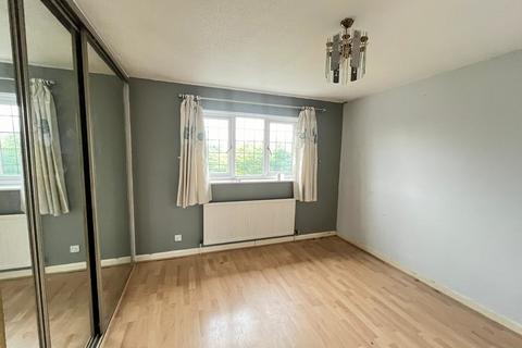 4 bedroom detached house to rent, Butt Close, Wigston