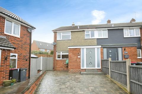 3 bedroom end of terrace house for sale, Greendale Close, Atherstone