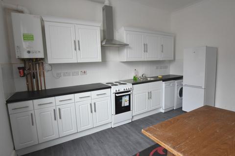 6 bedroom terraced house to rent, Alfreton Road, Canning Circus