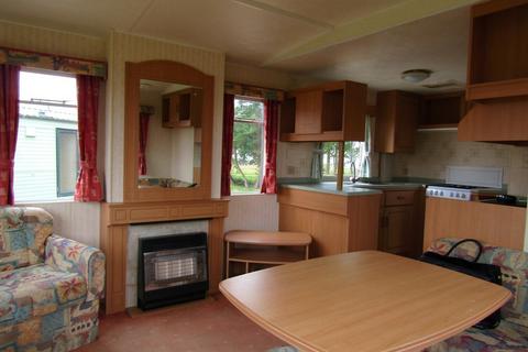 2 bedroom mobile home to rent, Frinton Road, Clacton On Sea CO16