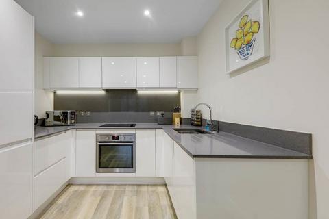 1 bedroom apartment to rent, Corio House, Bermondsey