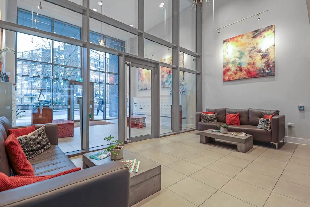 14-893281739-JJ-GWL-Flat 128 Corio House-42-small