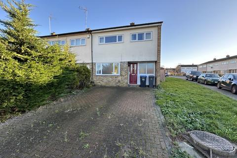 3 bedroom end of terrace house for sale, Waterhouse Moor, Harlow