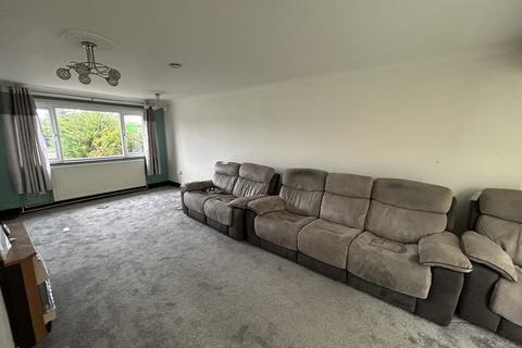 3 bedroom end of terrace house for sale, Waterhouse Moor, Harlow