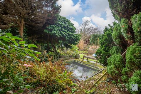 4 bedroom detached bungalow for sale, Grove Road, Hethersett