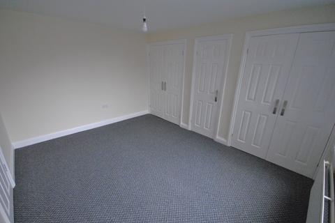 2 bedroom ground floor flat to rent, Truro Avenue, Doncaster DN2