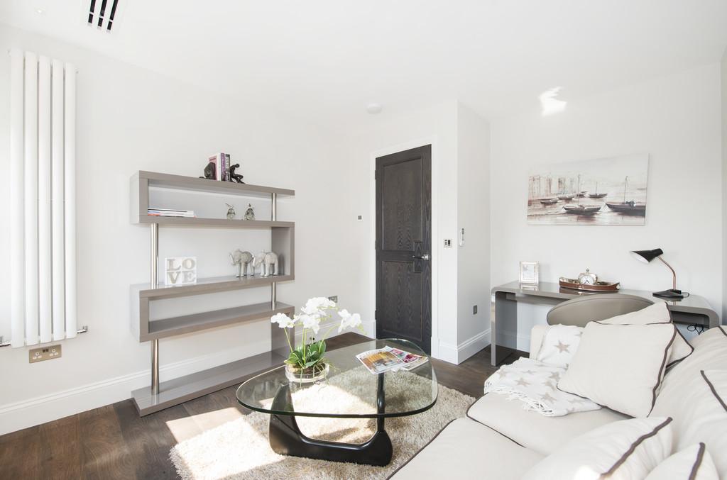 9 AR Flat 7 snug room (3)
