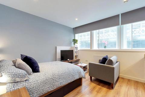 undefined, Apt 81,  Gravity Residence, Gravity Residence L2