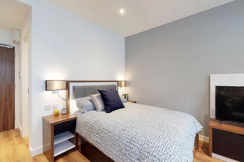 undefined, Apt 81,  Gravity Residence, Gravity Residence L2