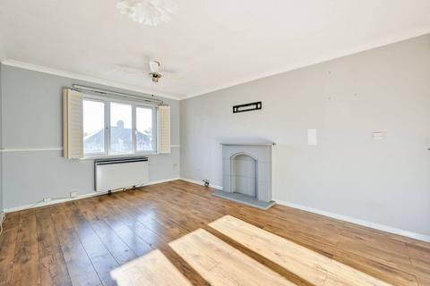 1 bedroom flat for sale, Bramhope Lane, Charlton, London, SE7