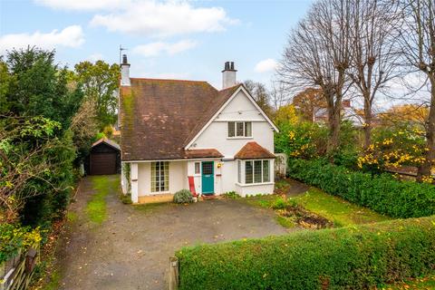 4 bedroom detached house for sale, Day's Lane, Biddenham, Bedfordshire, MK40