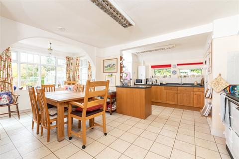 4 bedroom detached house for sale, Day's Lane, Biddenham, Bedfordshire, MK40