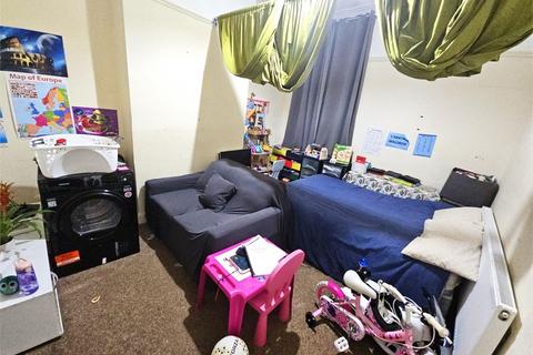 1 bedroom apartment to rent, Hastings Road, Southend on Sea, Southend on Sea,